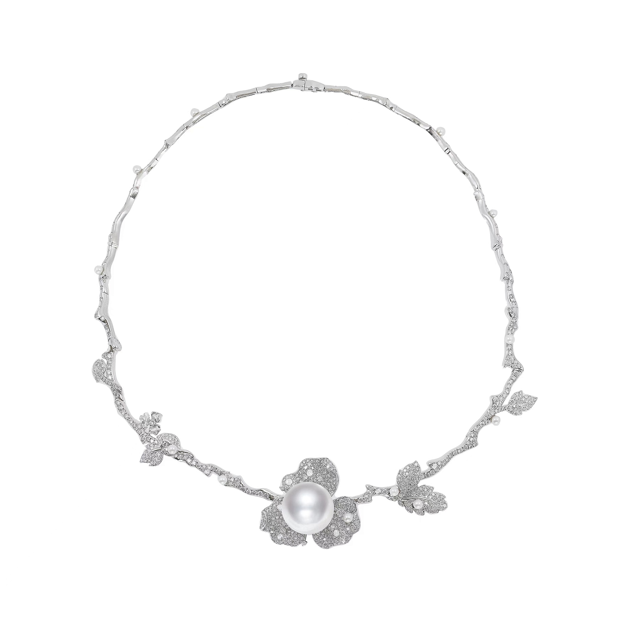Necklace collection Oriental Garden, LAETITIA, Diamonds, Pearl, 18K Gold | Photo 1